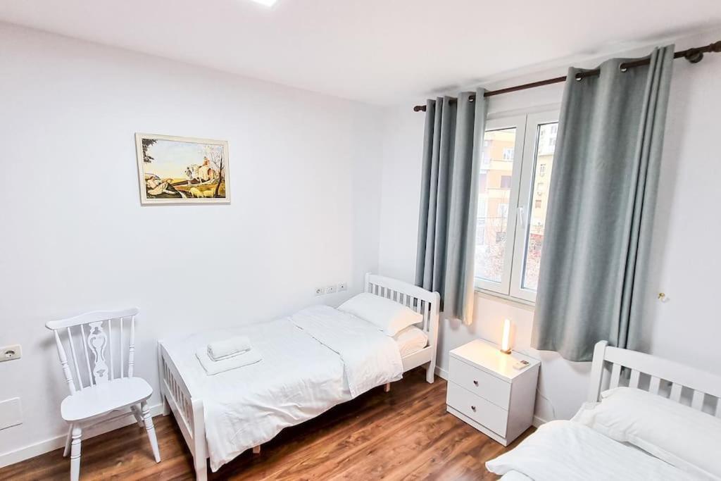 Apartment Center 2br